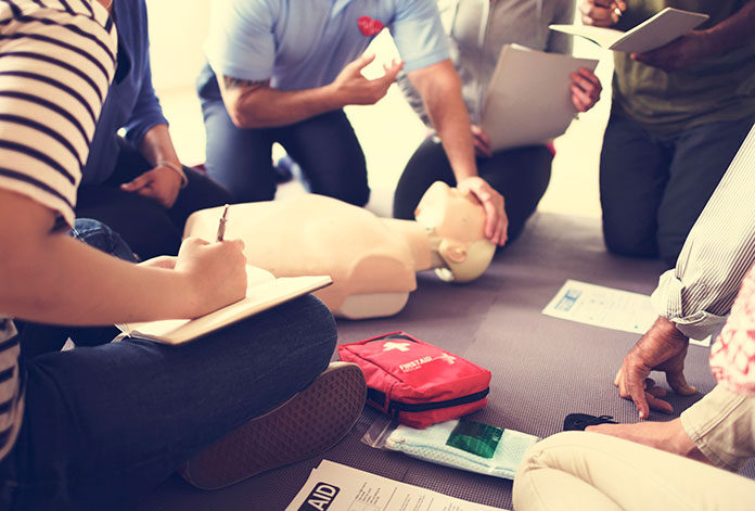 Jak wybrać kurs pierwszej pomocy