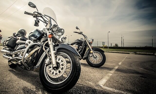 Na jakim motorze uczyć się jeździć?