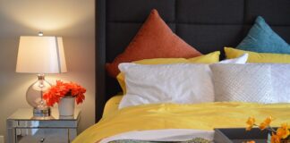 Jak powinien być ustawiony zagłówek w foteliku?