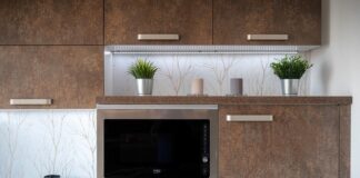 Dlaczego lodówka No Frost długo chodzi?