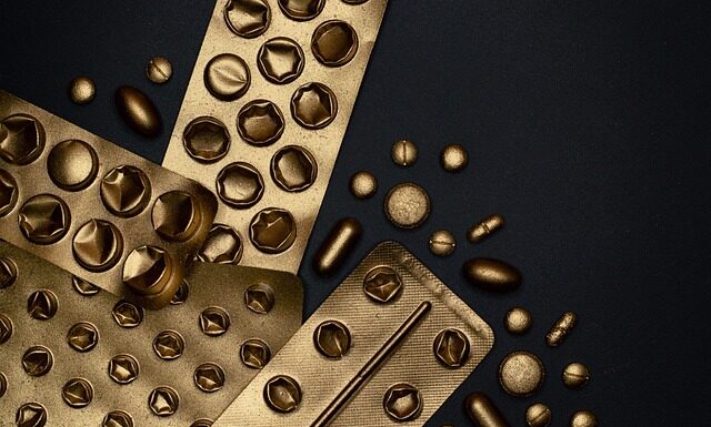 Ile kosztuje wymiana uszczelki pod pokrywa zaworów?