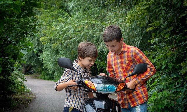 Jak się witają motocykliści?